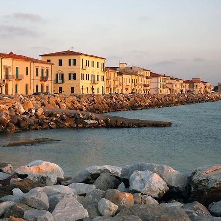 Affreschi Sul Mare Hotel Marina Di Pisa Exterior photo